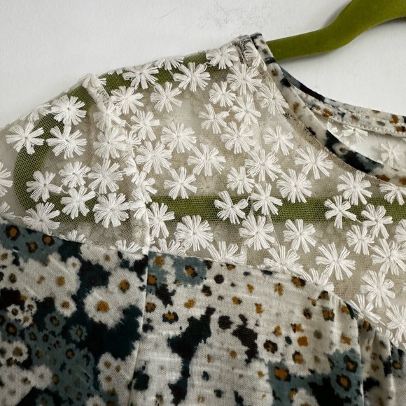 LC Lauren Conrad Top with Daisy White Lace Yoke. Mini Floral Print. Soft, Flowy. - Picture 9 of 16